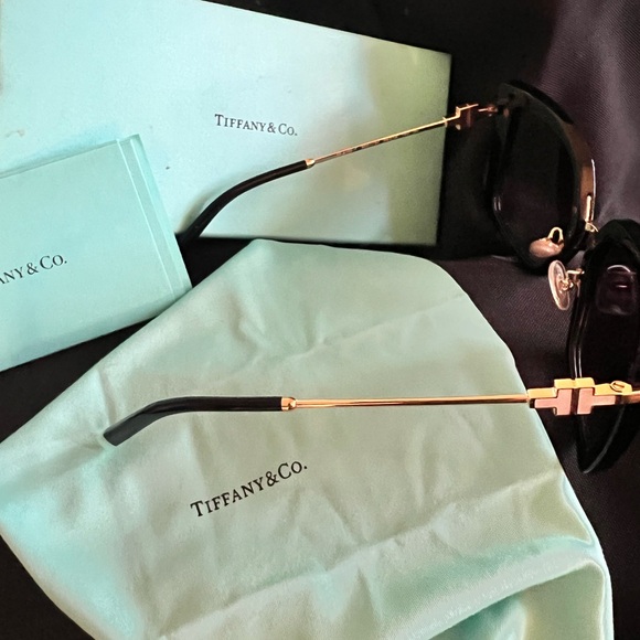 Tiffany & Co. Navy Blue Square Sunglasses - Picture 2 of 2
